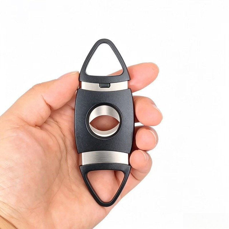 シャープでぴったりフィットするシガーナイフ、ハサミ、プライヤ - Pliers のレビューと価格